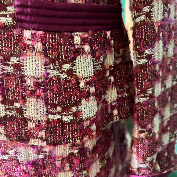 Doncaster Pink and Cream Skirt Suit Set with Textured Tweed - Silk/Mohair/Wool - Picture 3 of 6